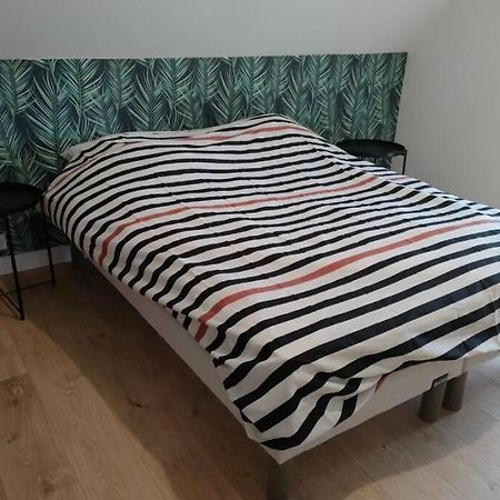 Gite De Kerampif Villa Pluherlin Bagian luar foto